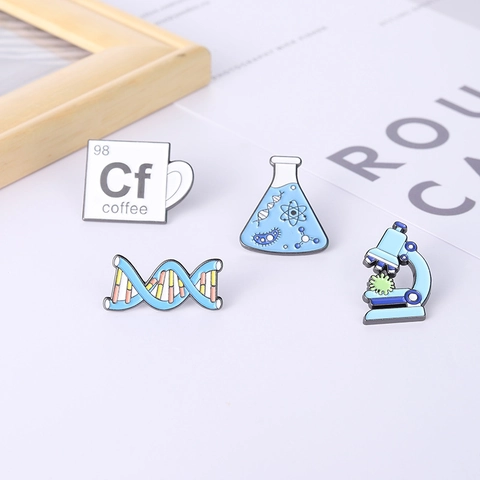 Broches De Esmalte Laboratorio Científico Aleación Microscopio ADN Frasco Dibujos Animados Creativos Para Estudiantes Geeks