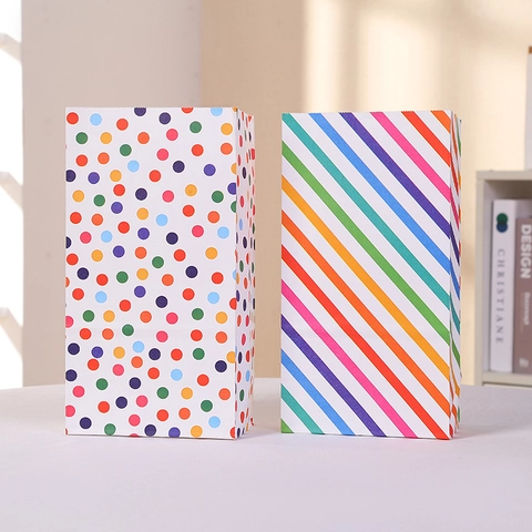 Kraft Paper Gift Bags Colorful Polka Dot Rainbow Stripe Party Favor Treat Candy Bags For Celebrations