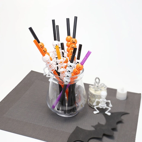 Halloween Decorative Straws Plastic Wavy Flexible Pumpkin Skull Skeleton Decor Party Supplies Drinking Tools