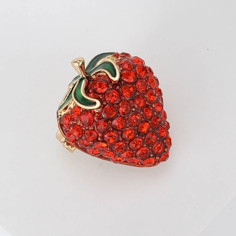Aardbeien Speldje Legering Strass Glinsterende Fruitvorm Shirt Spelden Modieuze Sieraden Voor Vrouwen Geschenk Accessoire