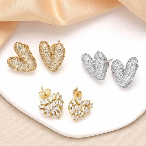 Orecchini A Lobo Cuore Rame Placcato Oro Zircone Gioielli Di Moda Romantica Per Donne Eleganti