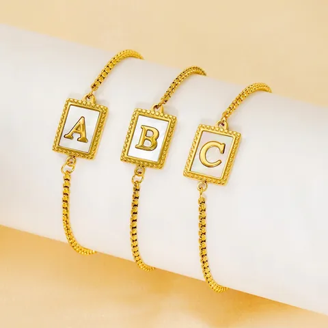 Pulsera Letra Inicial Incrustación Concha Baño Oro 18K Acero Inoxidable Cadena Caja Ajustable Joyas Chic