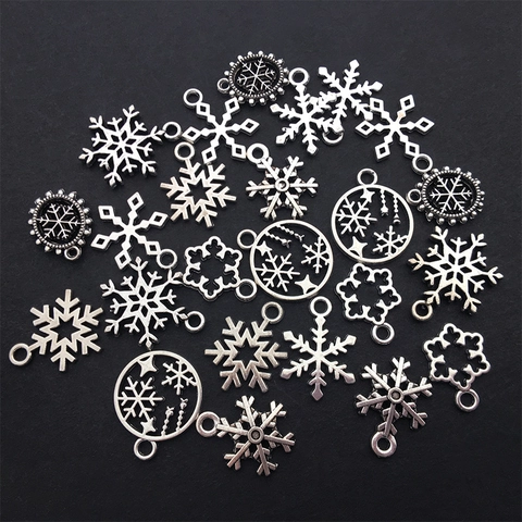 Charmes De Flocon De Neige Pendentifs Alliage Argent Antique Pour Création De Bijoux DIY Thème Hiver Noël