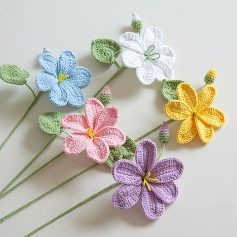 Bouquet di Fiori Artificiali Lavorato a Mano Fiore di Simulazione in Filo di Cotone Con Bocciolo per Decorazione Casa Matrimonio
