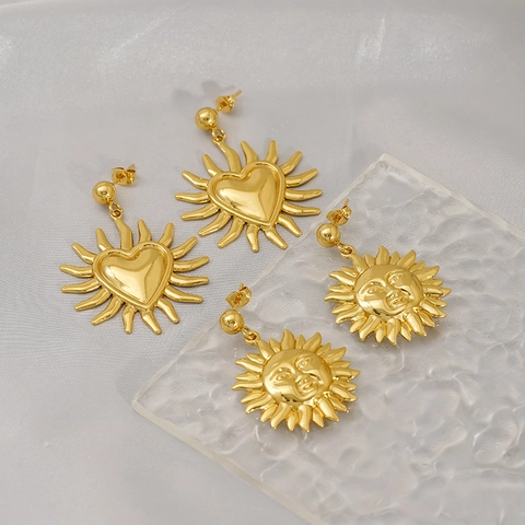 Vintage Sun Face And Heart Drop Earrings 18K Gold Plated Stainless Steel Radiant Sunburst Geometric Jewelry For Women