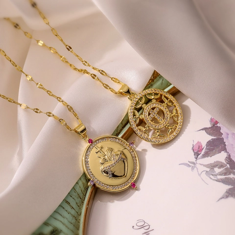 Collana Pendente Croce Sacro Cuore Rame Placcato Oro Zircone Geometrico Ala Angelo Gioielli Moda Semplice Donna