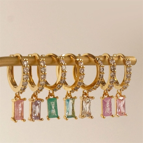 Orecchini Pendenti in Ottone con Zirconi Rettangolari Placcati Oro Orecchini a Cerchio Huggie con Gemme Multicolore Gioielli Minimalisti