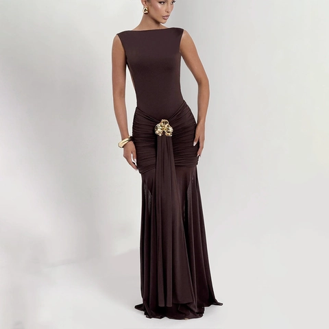 Abito Maxi Sexy Senza Schienale Senza Maniche Abito Da Sera Increspato Con Decorazione In Metallo Dorato Giunzione In Rete Vestibilità Aderente Tinta Unita