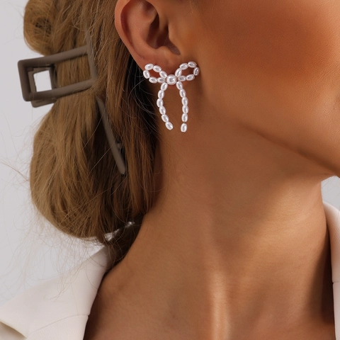 Strik Drop Oorbellen Imitatie Kunstparel Elegant Handgemaakt Geweven Vintage Mode Sieraden Accessoire Voor Dames