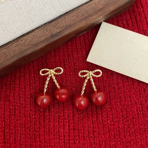 Pendientes De Botón De Cereza Roja Resina Fruta Con Poste De Plata Lazo De Aleación Joyería Para Mujeres Niñas