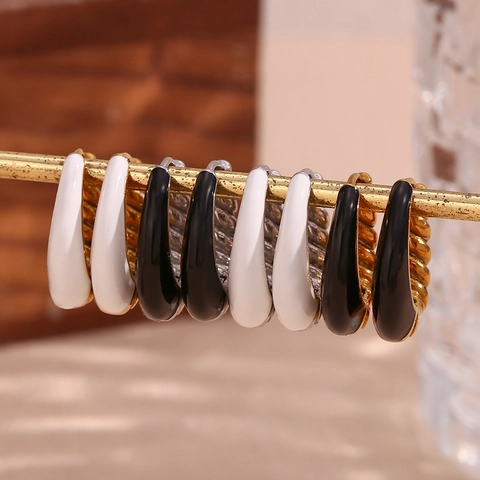 Stainless Steel Hoop Earrings Gold Silver Plated Enamel Drip Oil Pear Shape Spiral Thread Pattern Vintage Ear Clips Jewelry