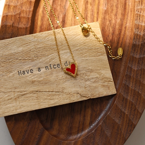 Titanstahl Rote Herz Anhänger Halskette Gold Plattiert Gehämmert Textur Acryl Herz Schmuck Geschenk Für Damen Romantische Kette