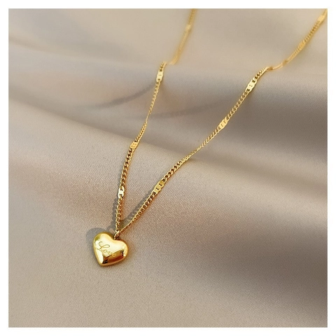 Collier Pendentif Cœur en Acier Inoxydable Minimaliste pour Femmes Or Argent Lettre Love Gravée Bijoux de Mode