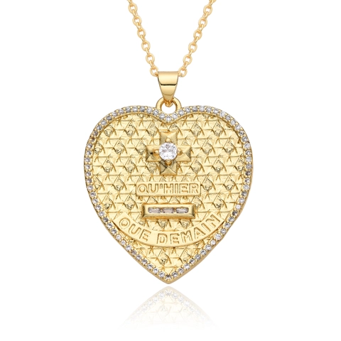 Copper Zirconia Heart Pendant Necklace For Women Elegant Gold Plated Clavicle Chain Fashion Jewelry Accessory Gift