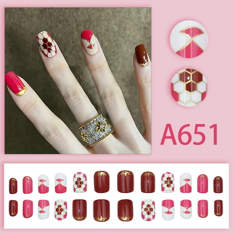 Press On Nails Short Square Dark Red Berry White Honeycomb Pattern Elegant Glossy Removable Artificial Fingernails