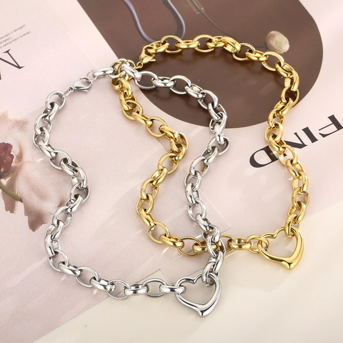 Fashion Stainless Steel Heart Pendant Necklace Bracelet Earrings Set Women Minimalist Thick Chain Hip Hop Titanium Jewelry