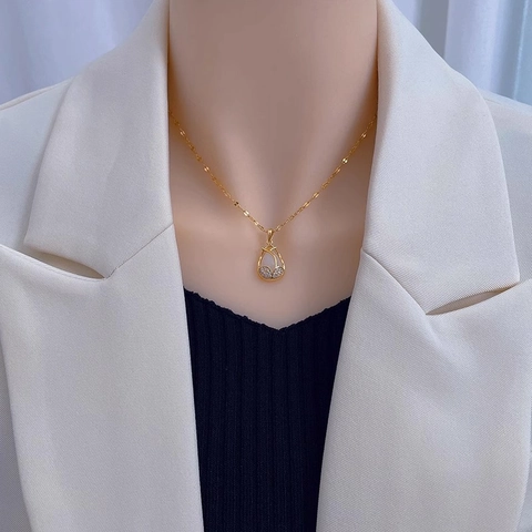 Elegant Tulip Flower Pendant Necklace White Cat's Eye Stone Gold Color Copper Zircon Jewelry For Women