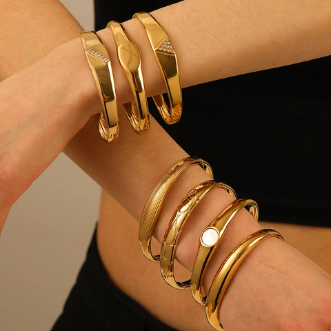 Dames Vintage Armband Roestvrij Staal 18K Verguld Met Schelpinleg En Zirkonia Minimalistische Hypoallergene Sieraden