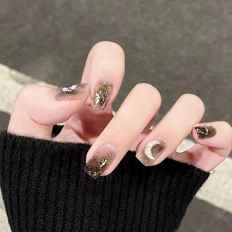 Faux Ongles Courts Press On Dégradé Marron Marbre Lune Dorée Strass Künstliche Perle Pour Femmes