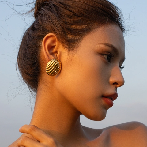 Oval Ripple Texture Ear Clips Non-Piercing Stainless Steel Chunky Spiral Fashion Stud Earrings For Women