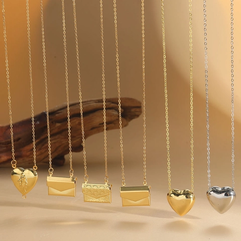 Collar con Colgante de Sobre de Corazón de Cobre Vintage para Mujer Joyería de Cadena de Clavícula con Diseño de Amor Minimalista