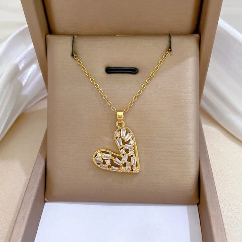 Eleganter Herzanhänger Halskette Zirkonia Eingelegt Titanstahlkette Luxusschmuck Für Damen Goldton