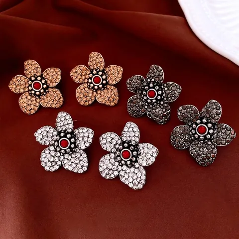 Vintage Flower Stud Earrings For Women With Rhinestone Alloy And Silver Earring Post Retro Baroque Style Jewelry
