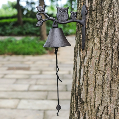 Wall Mounted Cast Iron Owl Doorbell Retro Hand Bell Vintage Animal Garden Decor Shop Entryway Outdoor Decor