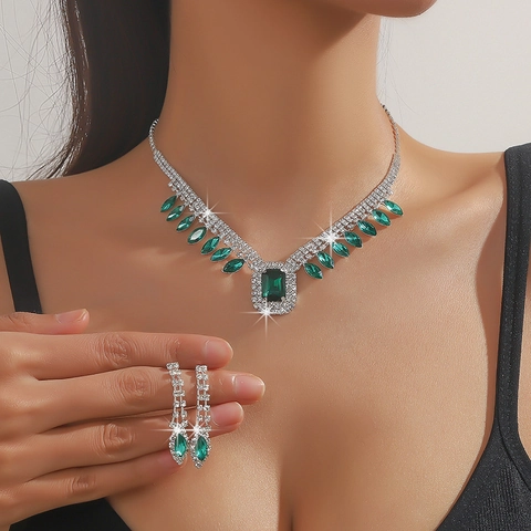 Luxe Kristal Geometrische Vierkante Hanger Ketting Oorbellen Sieraden Voor Vrouwen Glanzende Strass Legering Accessoire