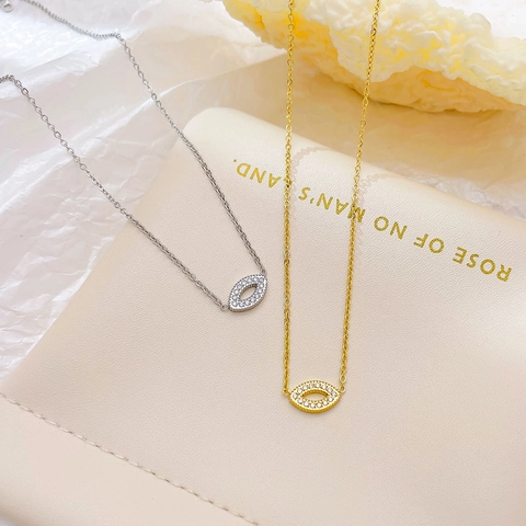 Collana con Pendente Occhio del Diavolo Minimalista in Acciaio al Titanio per Donna Oro Argento Marquise Strass Gioielli