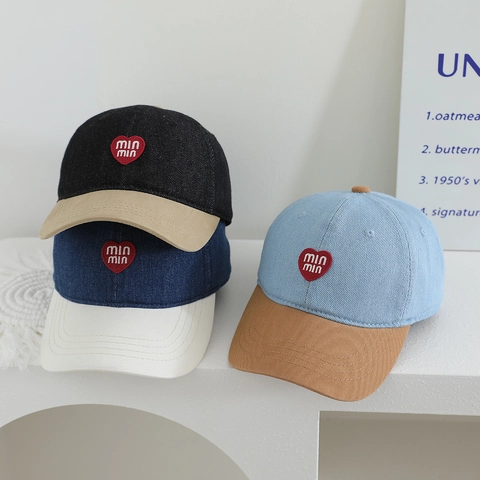 Cappellino Baseball Bambini Denim Patchwork Ricamo Cuore Cappello Parasole Ragazzi Ragazze Regolabile Casual Estate Moda