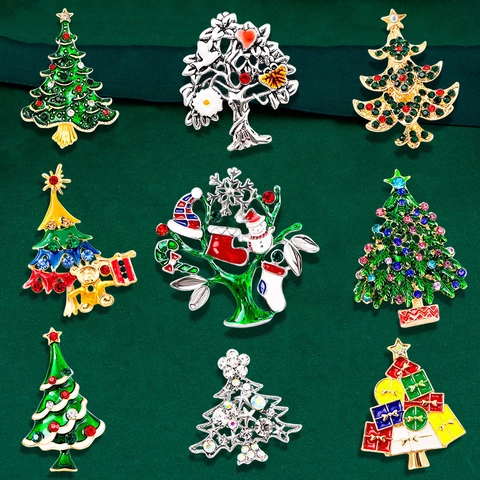 Broche Sapin de Noël Festive en Alliage Émaillé avec Strass Badge Arbre de Vie pour Décoration de Vêtements Femmes Bijoux Cadeau