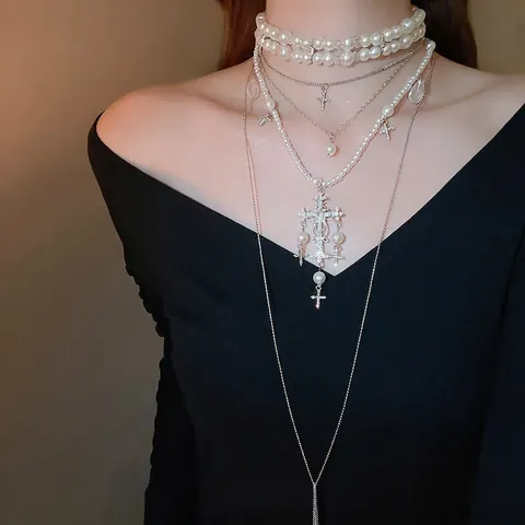 Collier Künstliche Perles Multi Rang Et Collier Pendentif Croix Strass Alliage Verre Cristal Bijoux Élégants Pour Femmes