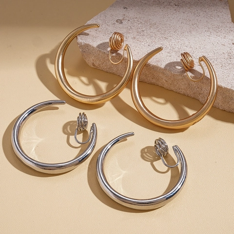 Geometric Hoop Clip On Earrings Alloy C Shaped Non Pierced Minimalist Fashion Jewelry For Women