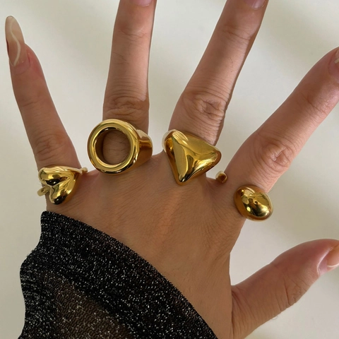 Anello In Acciaio Inossidabile Geometrico Cuore Ovale Rotondo Placcato Oro 18K Design Spesso Lucido Alta Qualità Per Donne