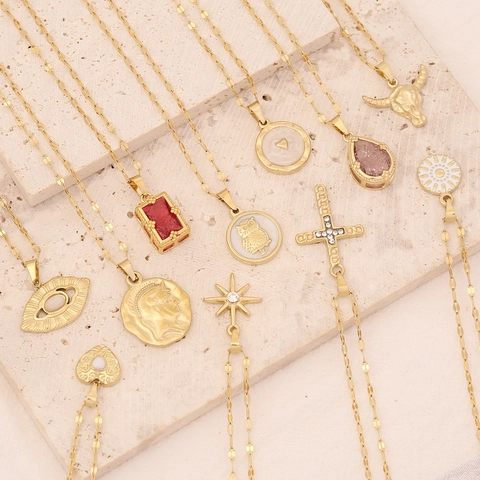 Anhänger Halsketten Für Damen Edelstahl Vergoldet Vintage Herz Eule Kreuz Stierkopf Münze Auge Charm Halsschmuck Schmuck
