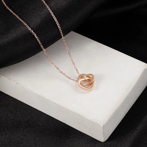 Collar Con Colgante De Corazones Entrelazados De Acero Inoxidable Estilo Coreano Minimalista Joyería Para Mujer