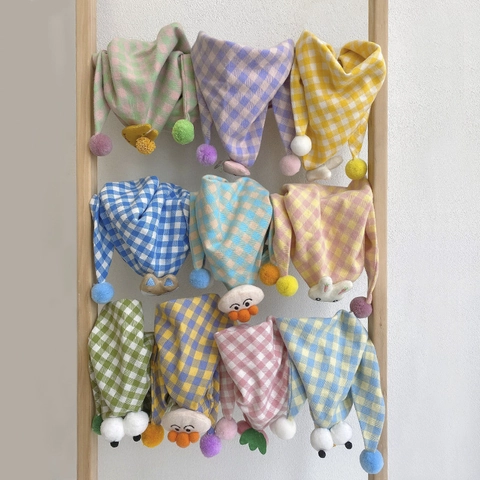 Kids Cotton Linen Triangle Scarf Plaid Pattern Baby Bib With Cute Cartoon Plush Ornament Pom-poms Soft Versatile Neck Warmer