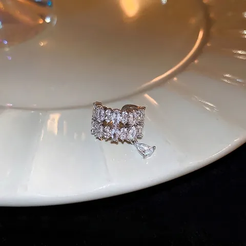 Ear Cuff Goccia D'Acqua Zircone Elegante Senza Buco Doppia Fila Micro Pavé Orecchini In Rame Per Donna