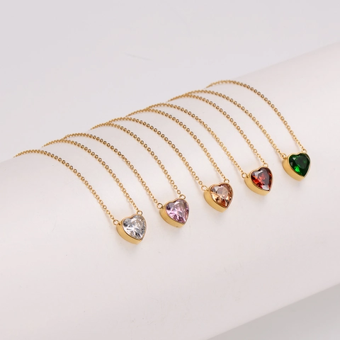 Heart Pendant Necklace 304 Stainless Steel Colorful Zirconia Simple Minimalist Jewelry For Women Elegant