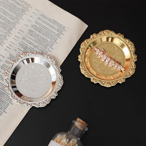 European Vintage Metal Decorative Tray Embossed Alloy Jewelry Storage Plate Photography Prop Gold Silver