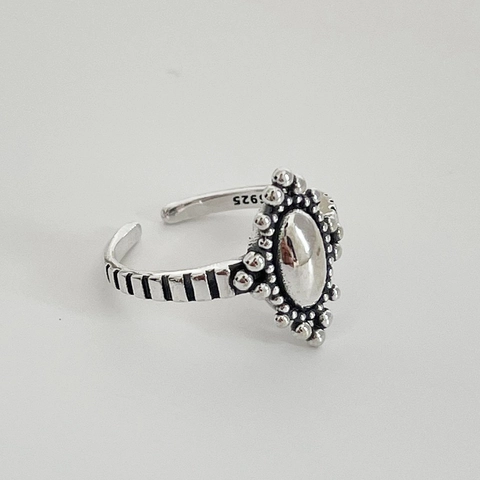 Anello Argento Sterling 925 Vintage Donna Stile Thailandese Regolabile Fascia Aperta Rilievo Ovale Bordo Perlato Gioielli