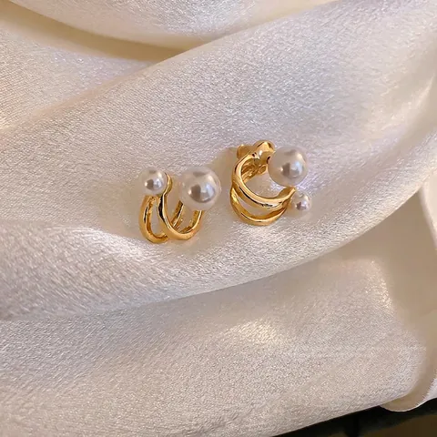 C-Shaped Layered Artificial Pearl Ear Studs Alloy Geometric Earrings With Silver Earring Post For Women Elegant Chic Minimalist