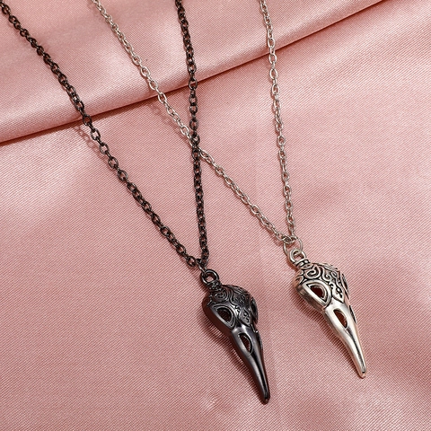 Gothic Punk Crow Skull Pendant Necklace For Women Alloy Vintage Bat Wing Heart Choker Halloween Party Jewelry Gift