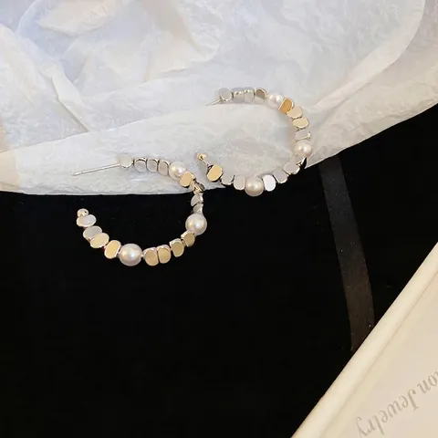 Elegante C-Vormige Hoop Oorbellen Met Kunstparel En Zilveren Oorsteker Geometrische Minimalistische Mode Sieraden Cadeau Voor Vrouwen