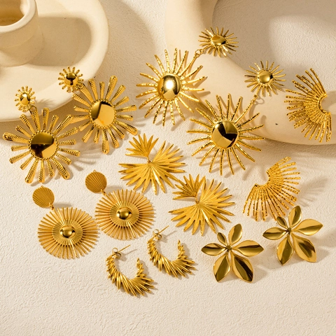 Pendientes Colgantes Girasol Starburst Acero Inoxidable Chapado En Oro 18K Elegante Minimalista Para Mujer