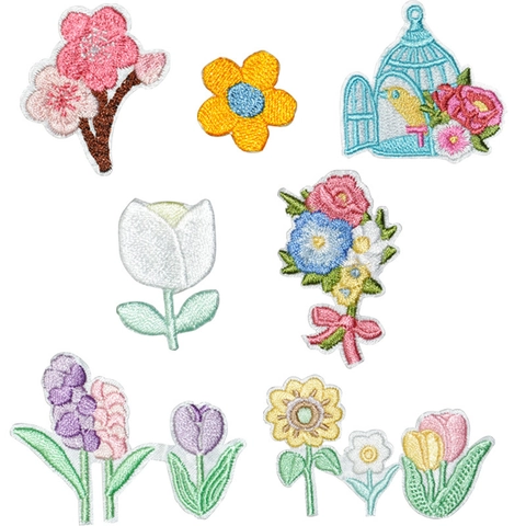 Flower Embroidery Patches Iron On Sew On Polyester Floral Appliques For DIY Clothing Backpack Decoration Accessories