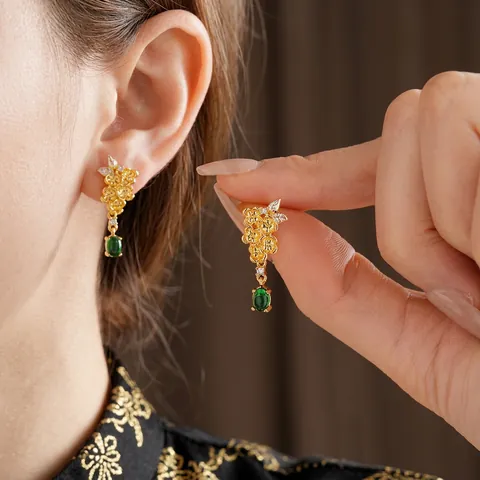 Orecchini A Pendente Vintage A Grappolo Di Fiori Placcati Oro Con Perno In Argento Zircone Verde Gioielli Per Donna