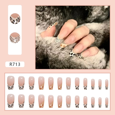 Unghie Finte Press On Forma Bara Lunga Stampa Mucca Zebra Leopardo Stile Francese Design Cuore Manicure Dolce Elegante Per Donne
