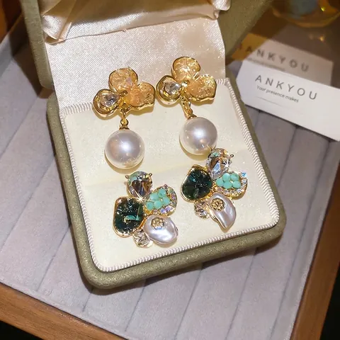 Orecchini A Fiore In Lega Con Strass E Künstliche Perle Sintetiche Con Perno In Argento Retrò Francese Elegante Per Donna